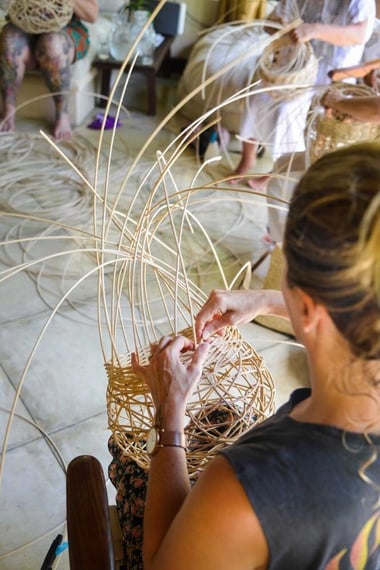 Harriet Goodall at a Weaving workshop in Samoa